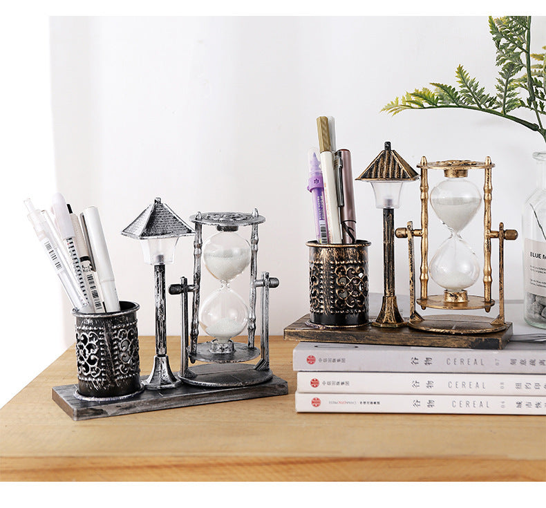 Multi-Ourpose Night Light Pen Holders Ornaments Retro Sandglass Pen Holder Case Office Home Desk Stationery Organizer Decoration Silver