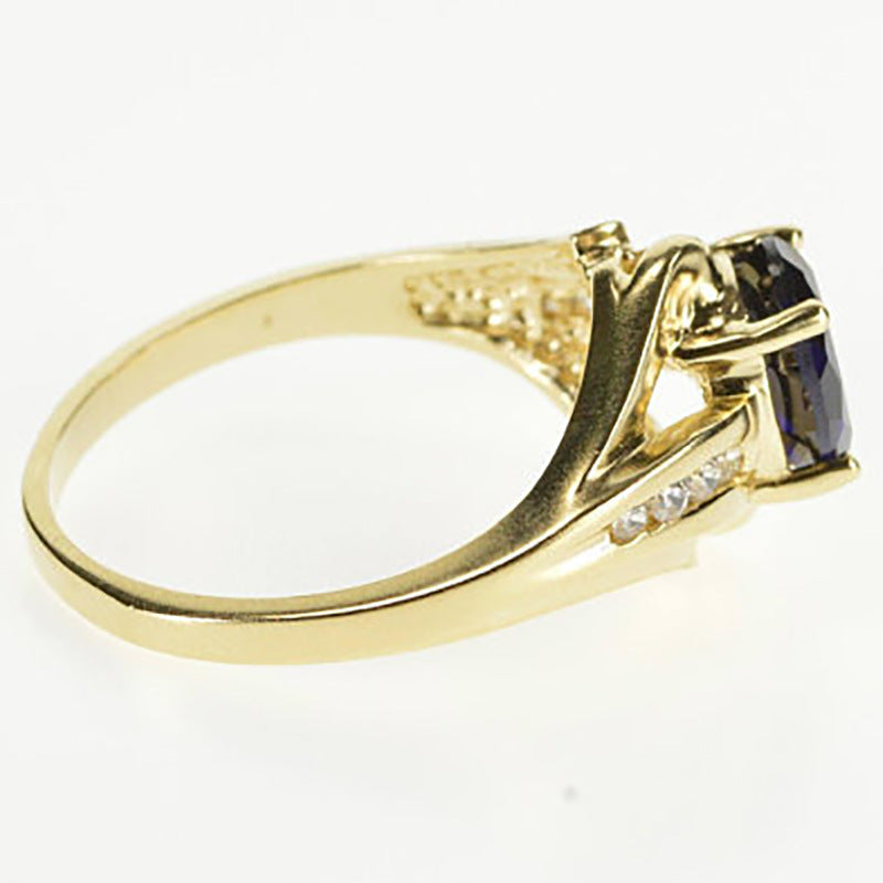 18K Sapphire Ring Fashionable And Exquisite