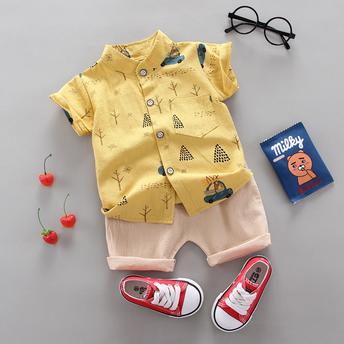 Children clothes set Yellow