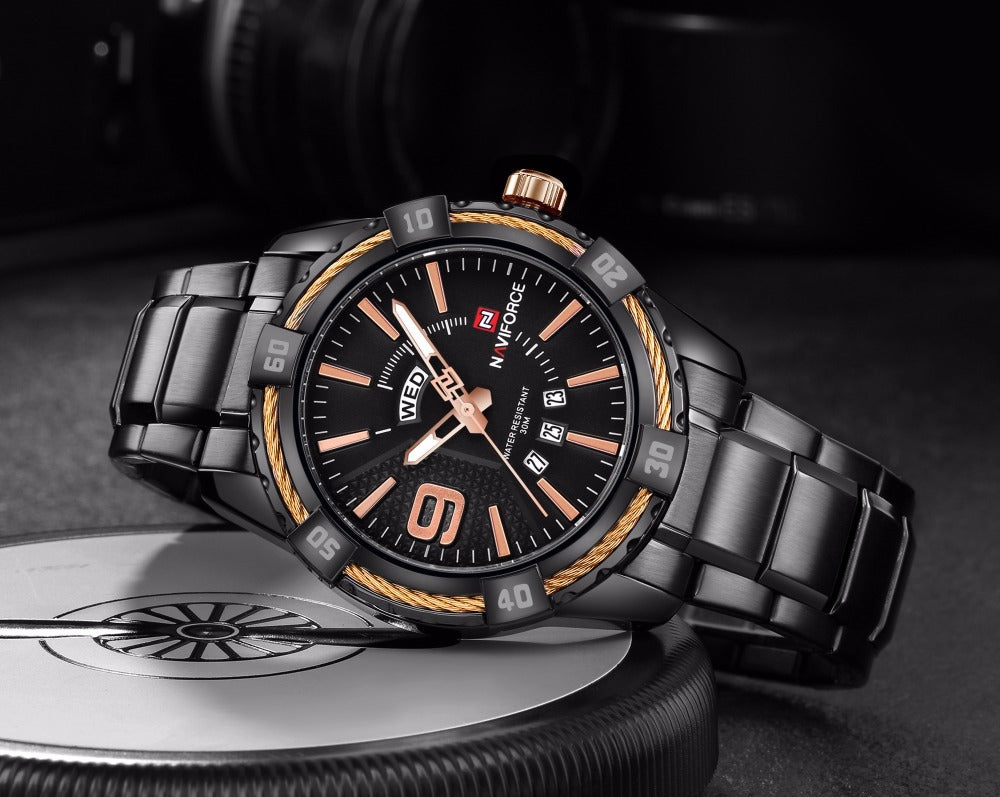 Waterproof quartz watch men's watch Black gold