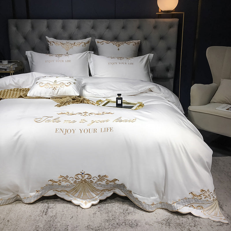 Four-Piece Cotton Jacquard Hotel Bedding White