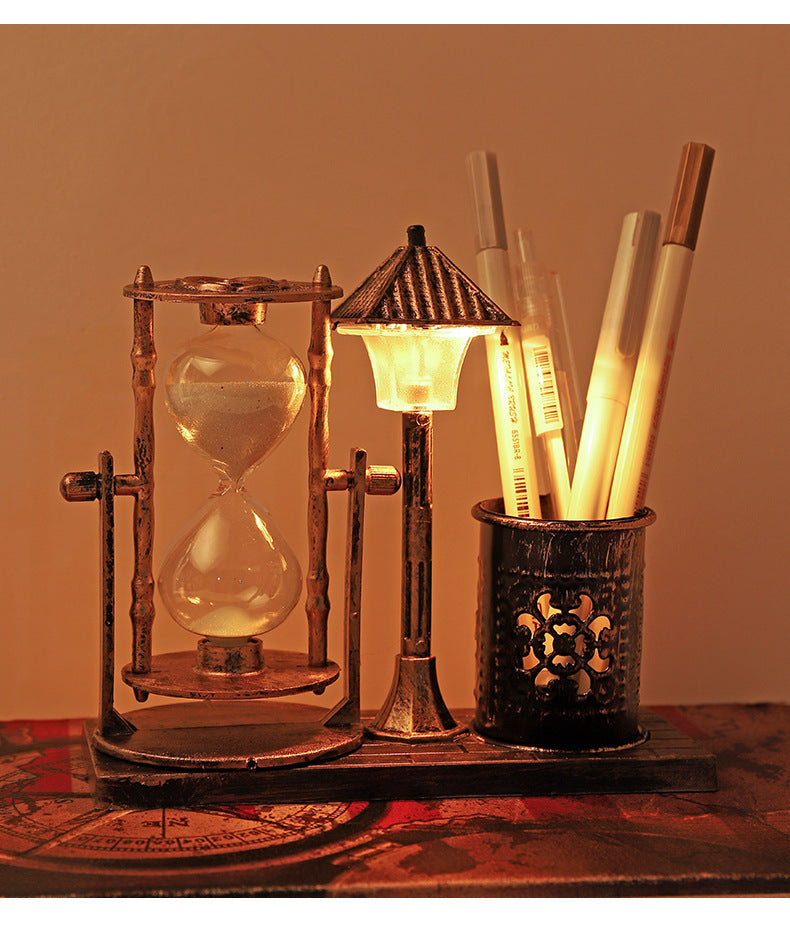Multi-Ourpose Night Light Pen Holders Ornaments Retro Sandglass Pen Holder Case Office Home Desk Stationery Organizer Decoration Golden