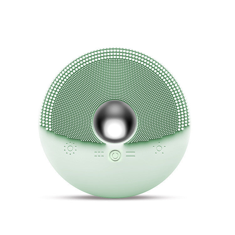 The Silicone Face Wash Can Be Heated Green