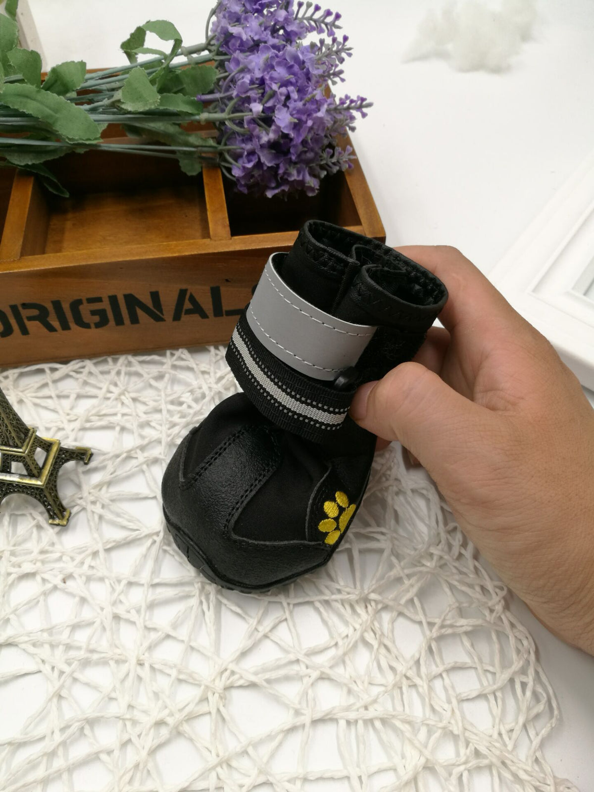 Pet shoes wear dog shoes Black