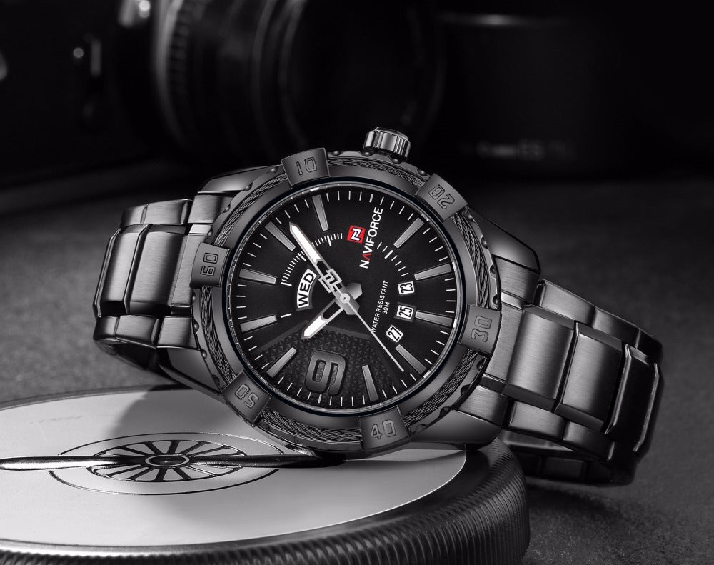 Waterproof quartz watch men's watch Black