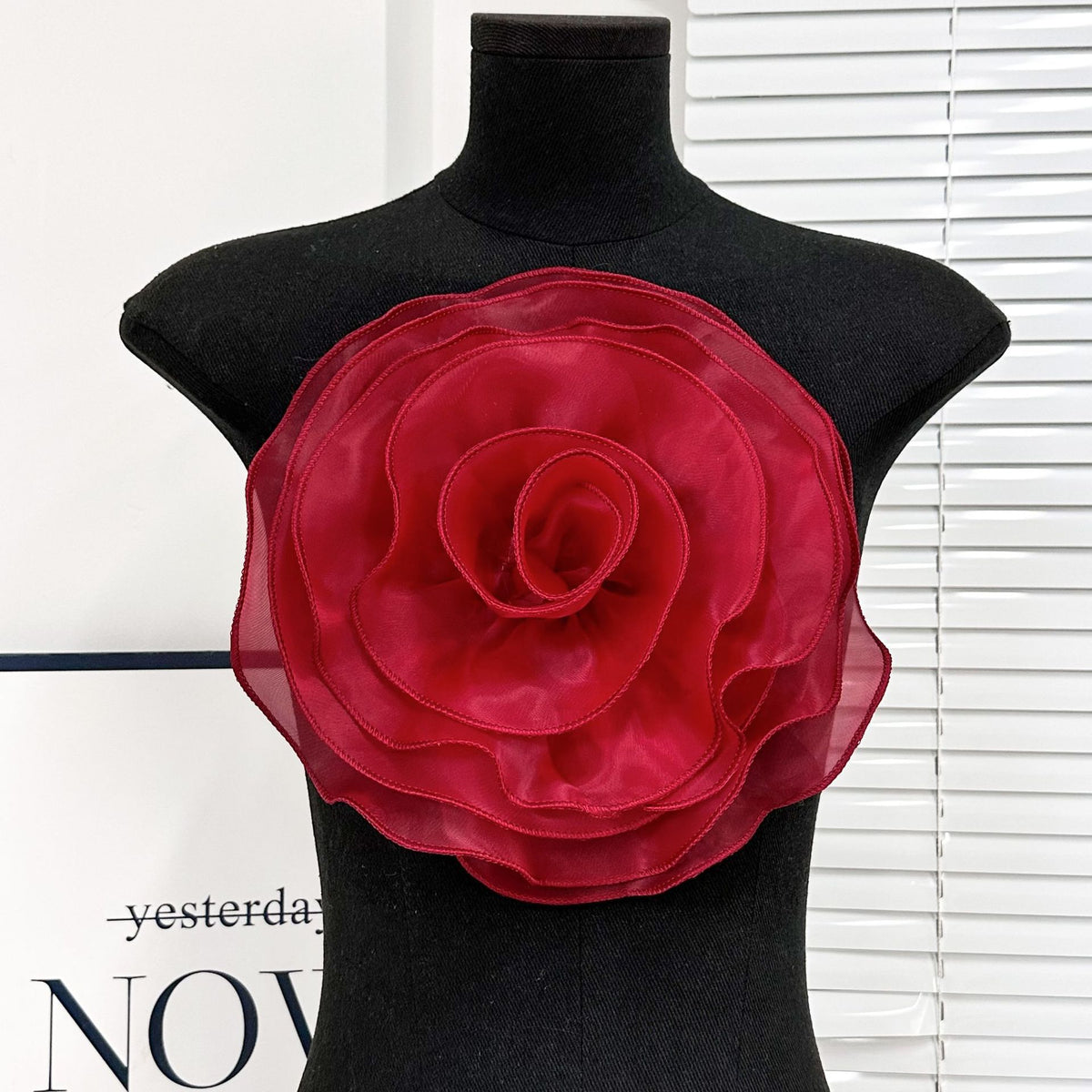 Simple Three-dimensional Flower Decoration Dress Removable Corsage Wine Redlarge Size