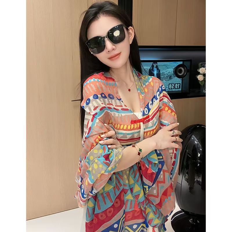 Popular Ethnic Style Shawl Summer Travel Wear Retro Buckle Sun Protection Coat Horizontal Color Grid 180X90cm