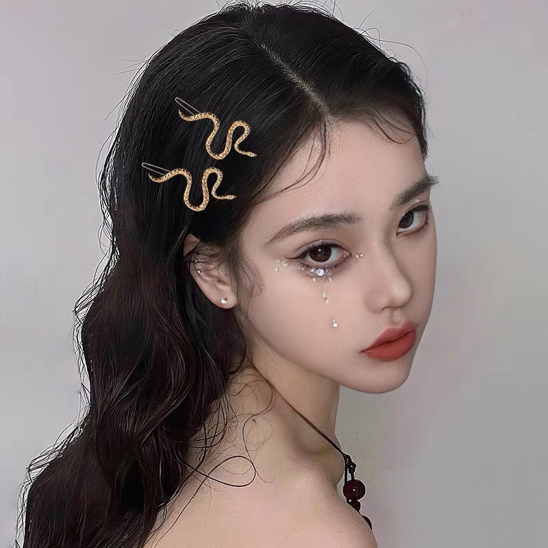 Retro Creative Snake-shaped Dark High-grade Versatile Personalized Cold Style Side Clip Fashion Gold Barrettes Pairs