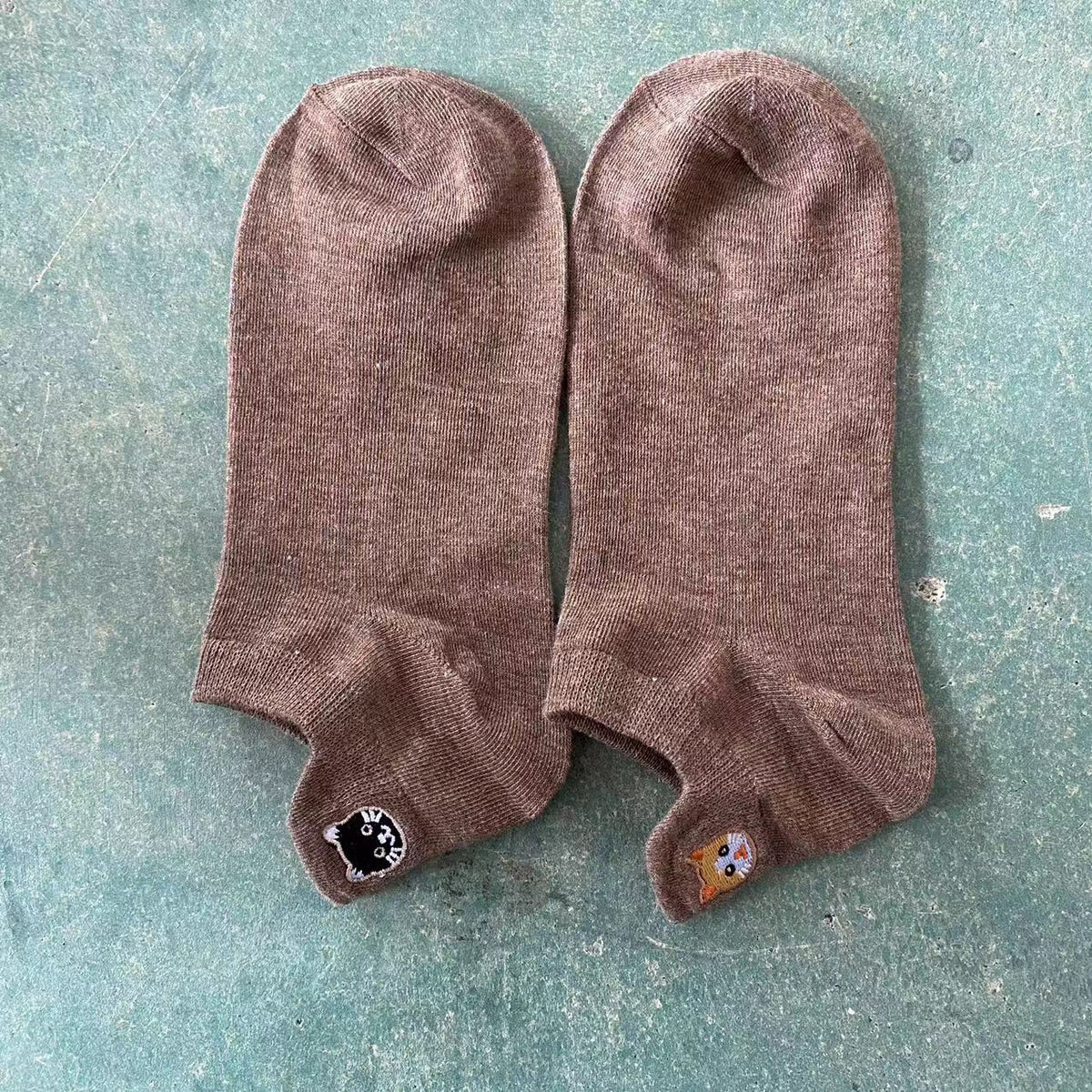 Spring Mesh Breathable Heel Embroidered Cat Women's Boat Socks Brown Free Size