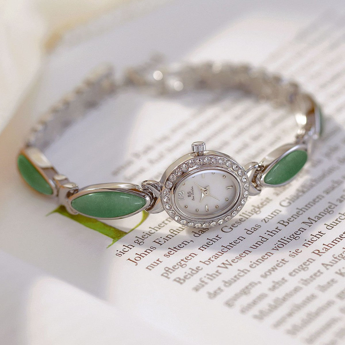 Natural Dongling Stone Hetian Jade Live Premium Chain Watch