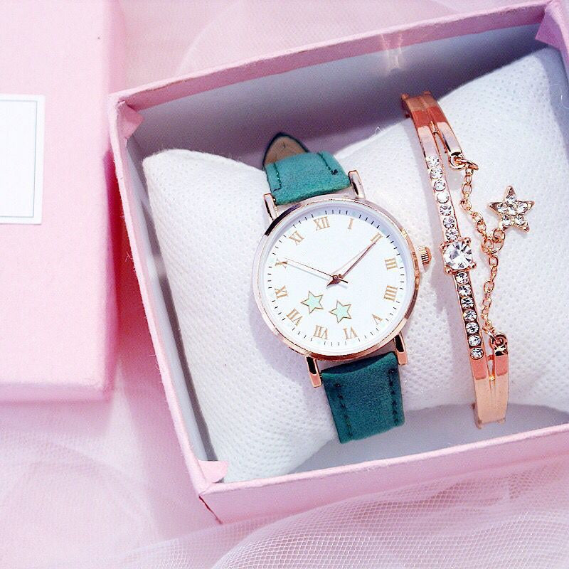 Women's Fashion Simple Retro Electronic Watch Green Belt