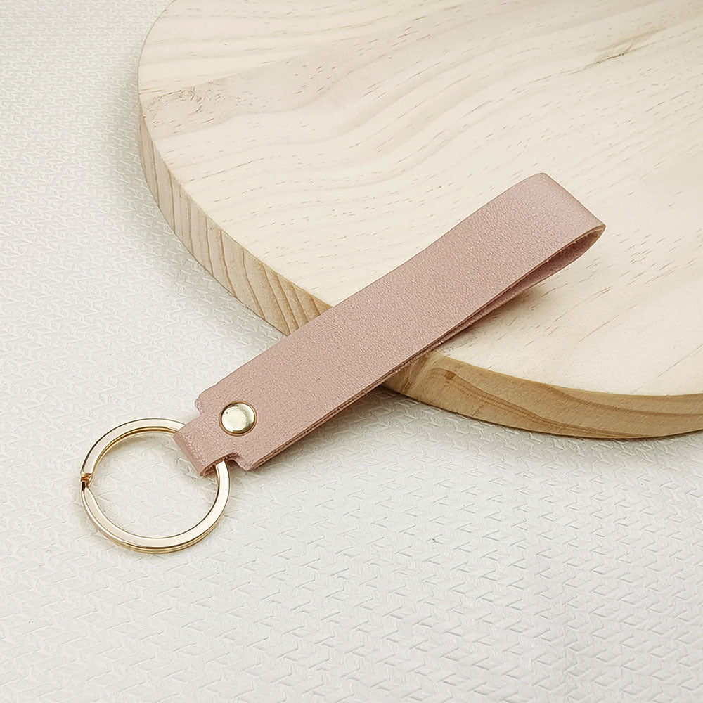 Versatile Solid Color Leather Keychain Fens
