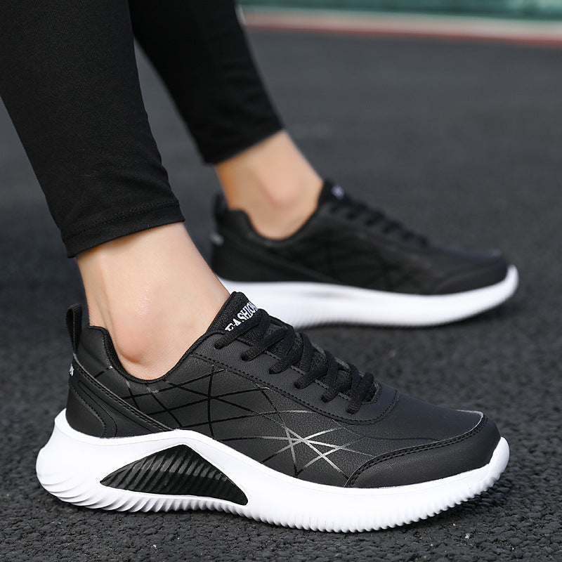 Casual Leather Sports Casual Running Daddy Shoes Black and white