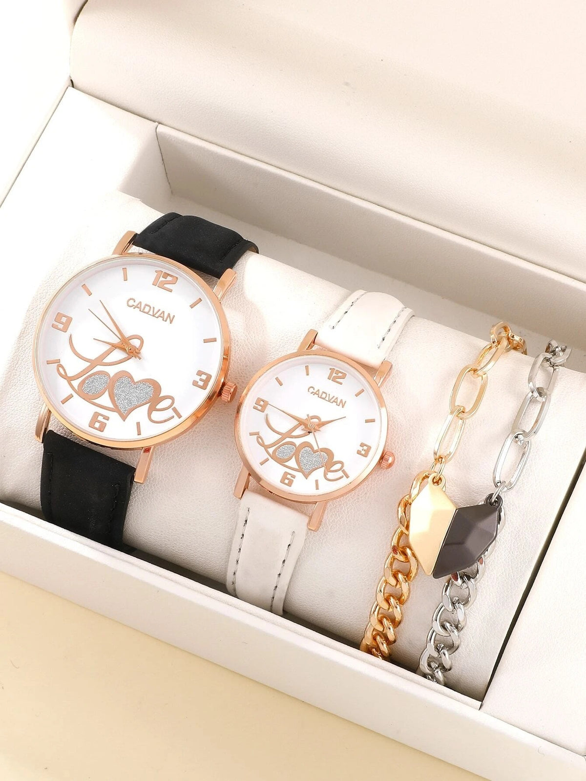 New Fashion Simple All-match Couple Watch Heart Bracelet Suit Style 1